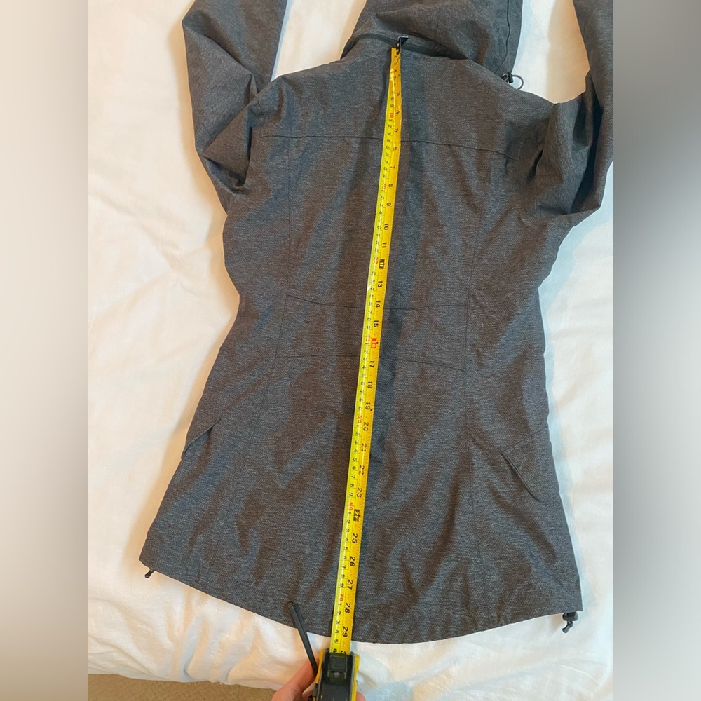 REI E1 Rain Jacket size S - Picture 16 of 17